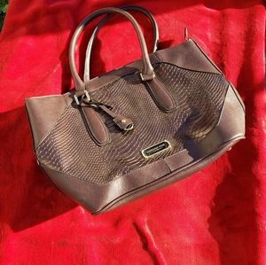 💥PRICE DROP💥London Fog Purse